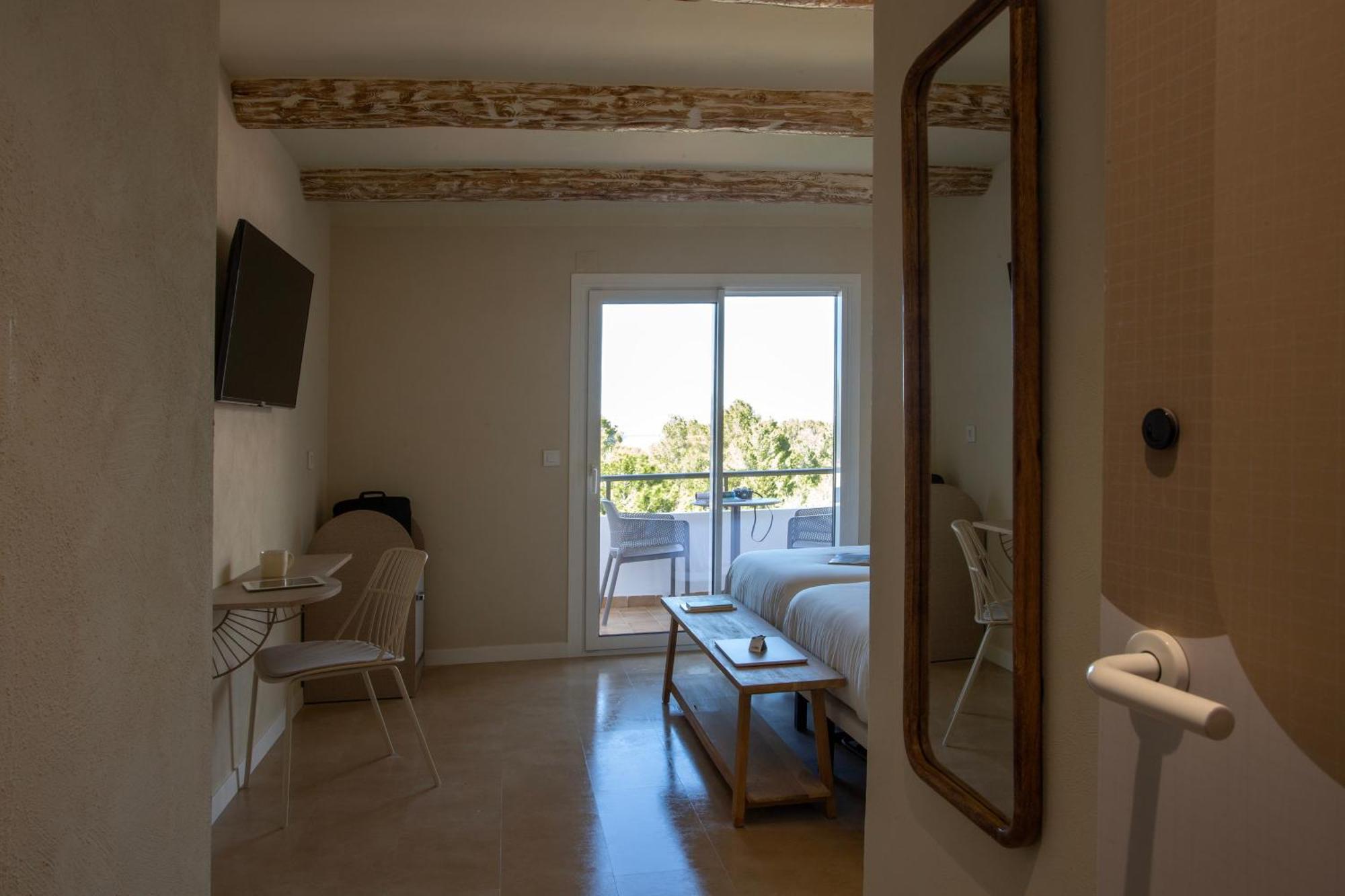 Casual Bahia Ibiza Hotel San Antonio  Exterior photo