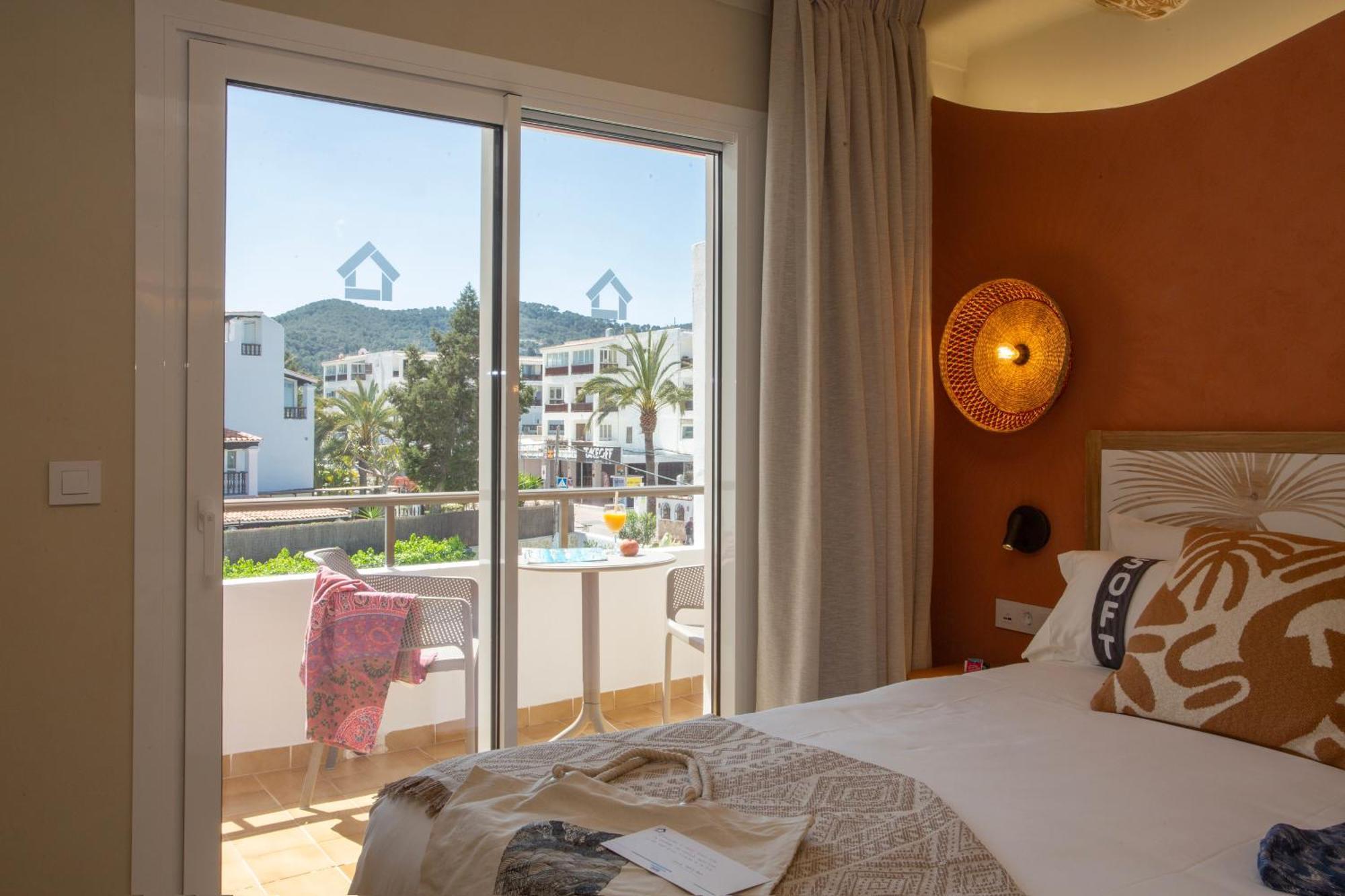 Casual Bahia Ibiza Hotel San Antonio  Exterior photo