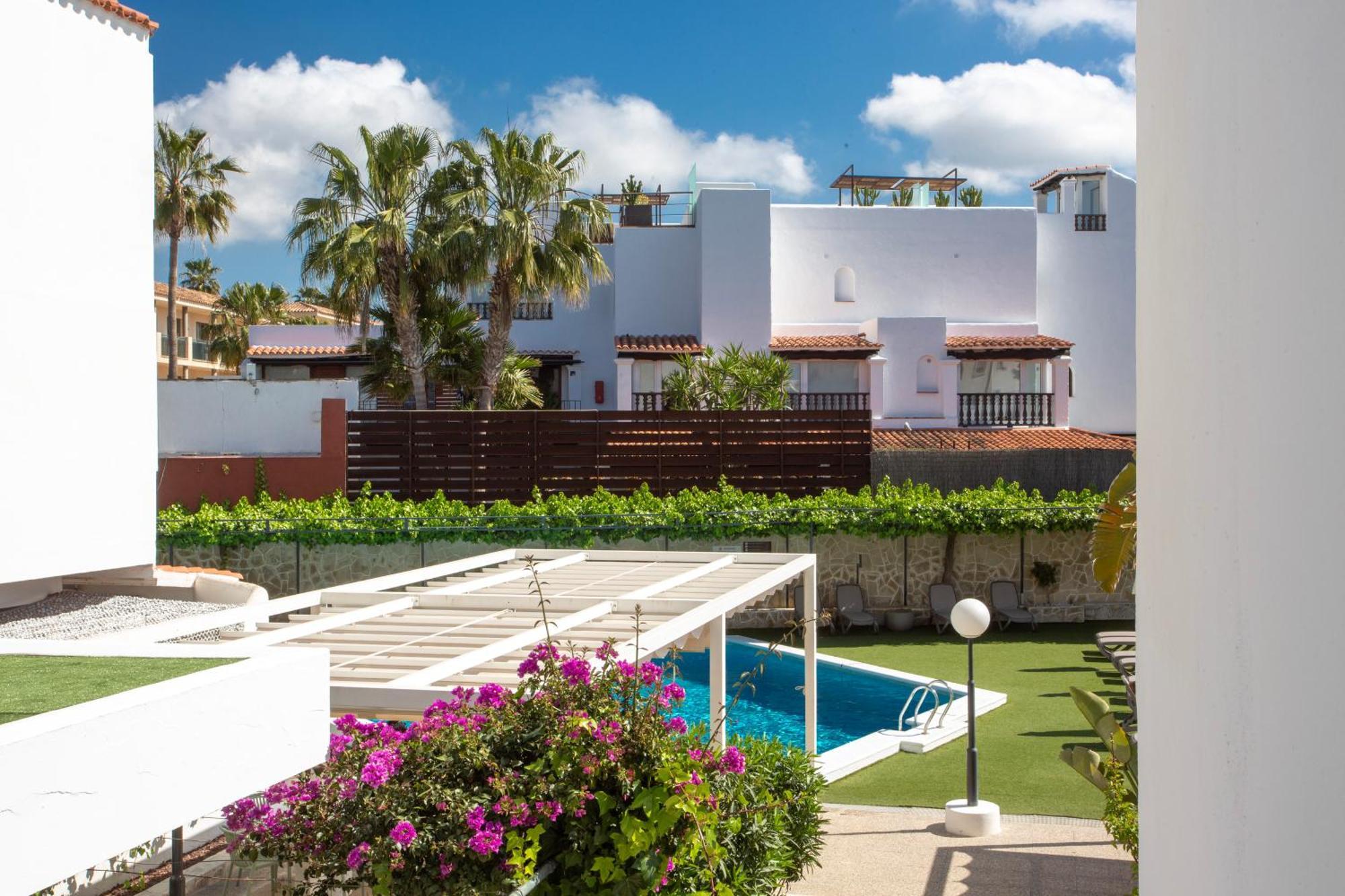 Casual Bahia Ibiza Hotel San Antonio  Exterior photo